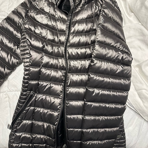 Brand New Calvin Klein Packable Premium Down Jacket size S - Picture 2 of 4